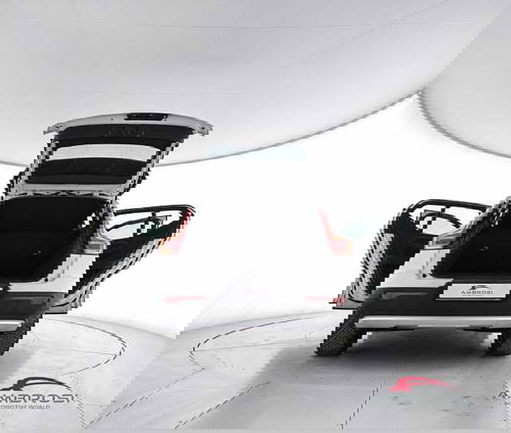 Volvo XC40 usata a Perugia (7)