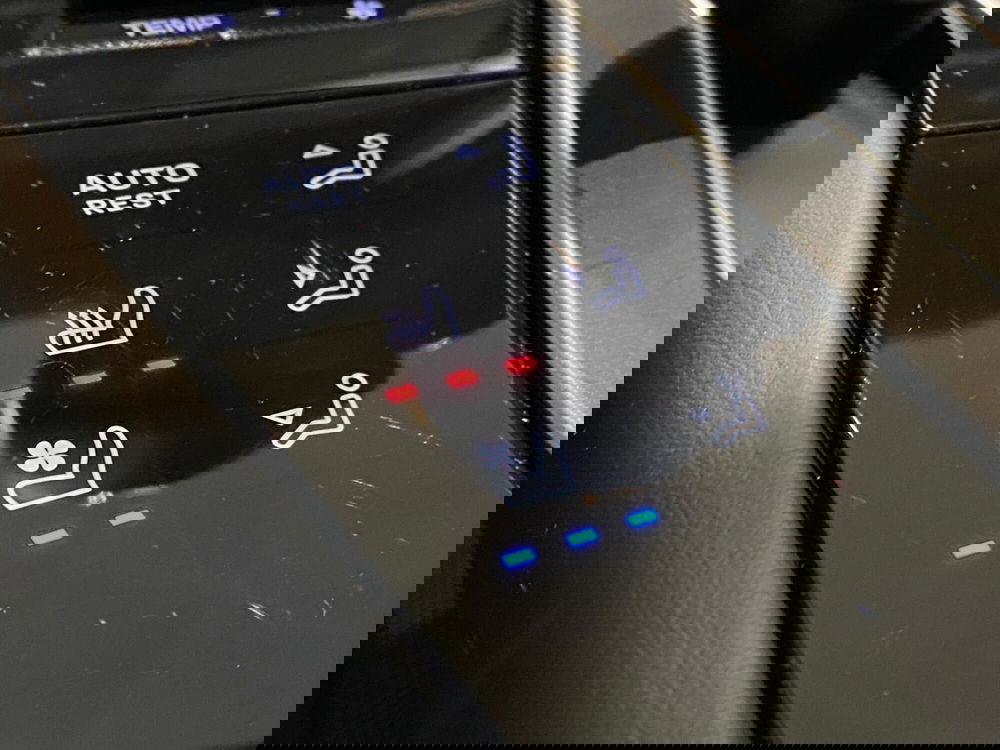 Porsche Macan usata a Firenze (15)