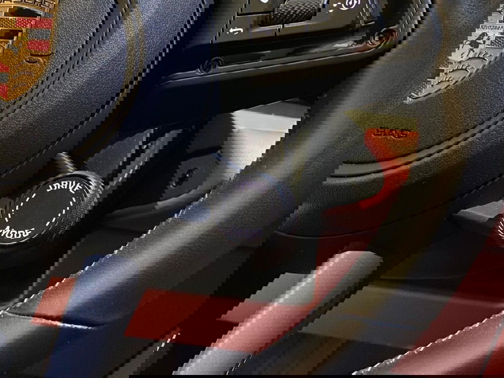 Porsche Macan usata a Firenze (16)