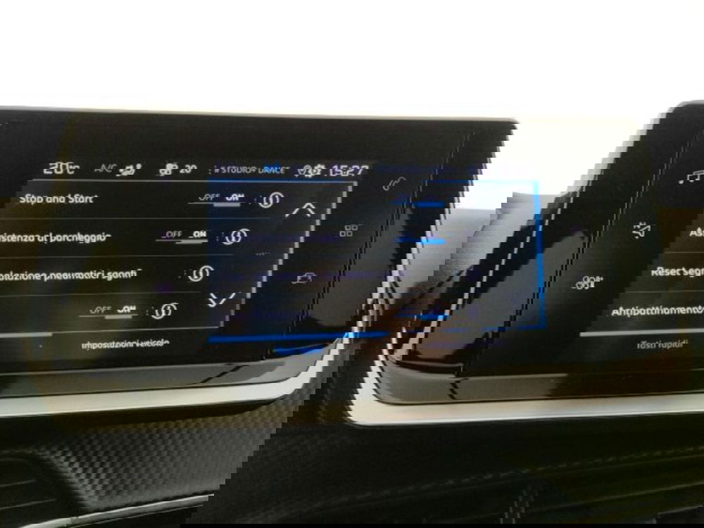 Peugeot 2008 usata a Modena (18)