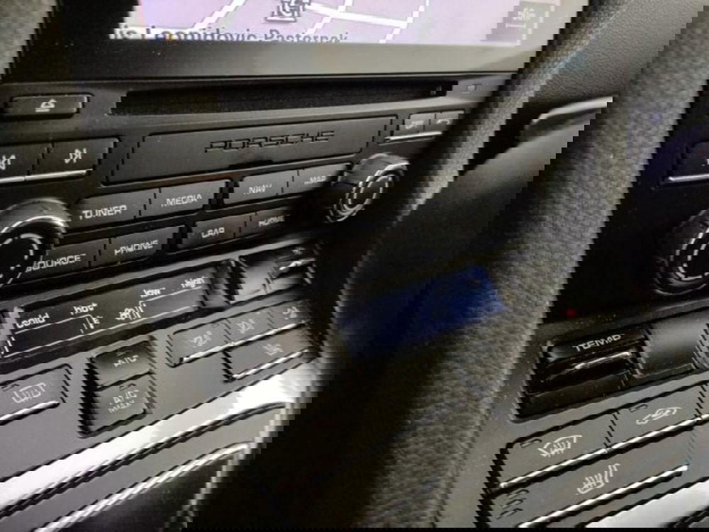 Porsche 718 Cayman  usata a Modena (16)