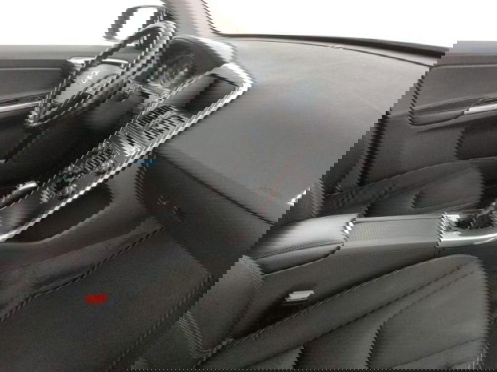 Volvo XC60 usata a Modena (10)