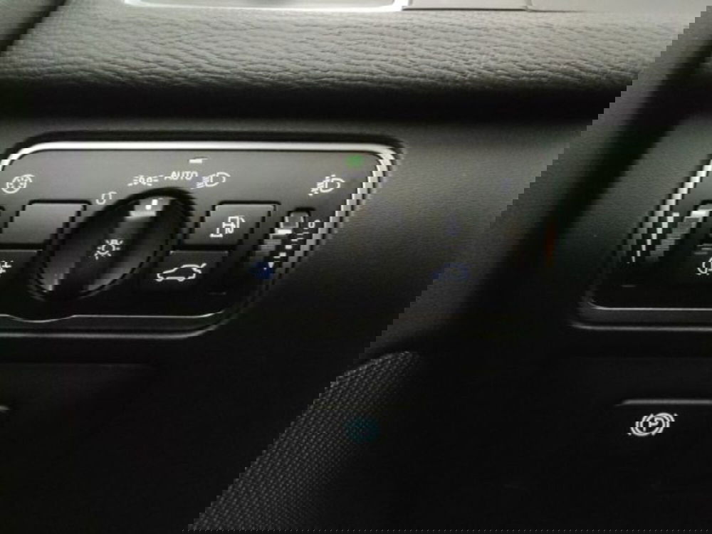 Volvo XC60 usata a Modena (19)