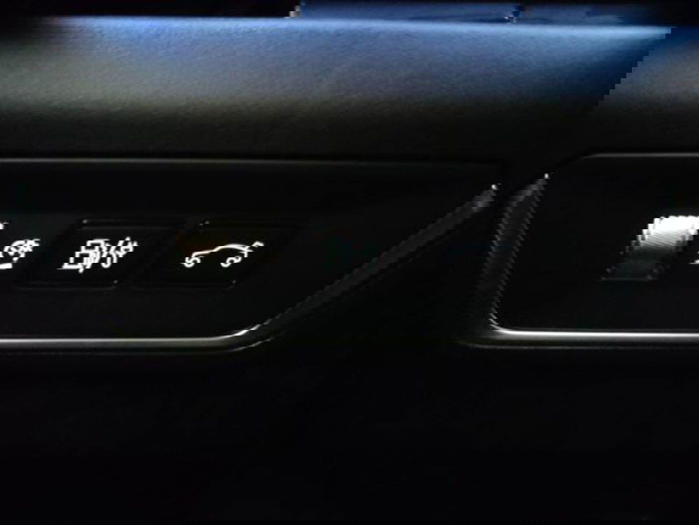 Lynk & Co 01 usata a Modena (14)