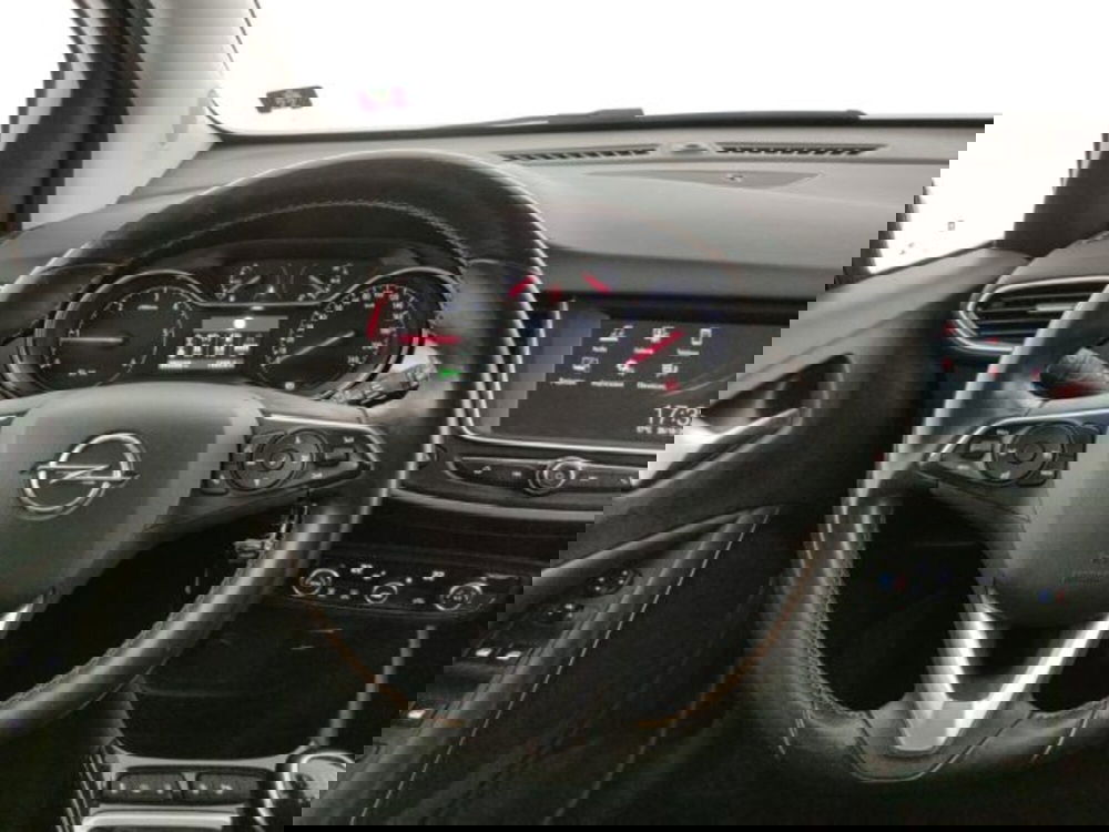 Opel Crossland X usata a Modena (12)