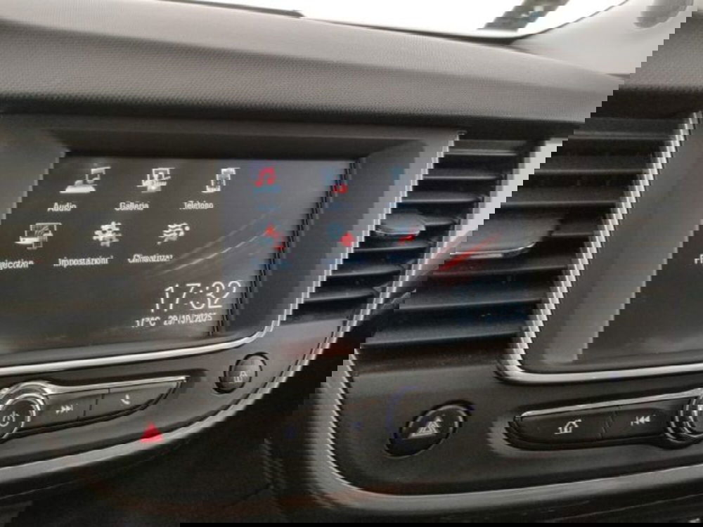 Opel Crossland X usata a Modena (15)