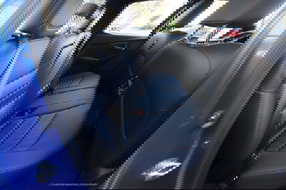 Isuzu D-Max Pick-up nuova a Bologna (10)