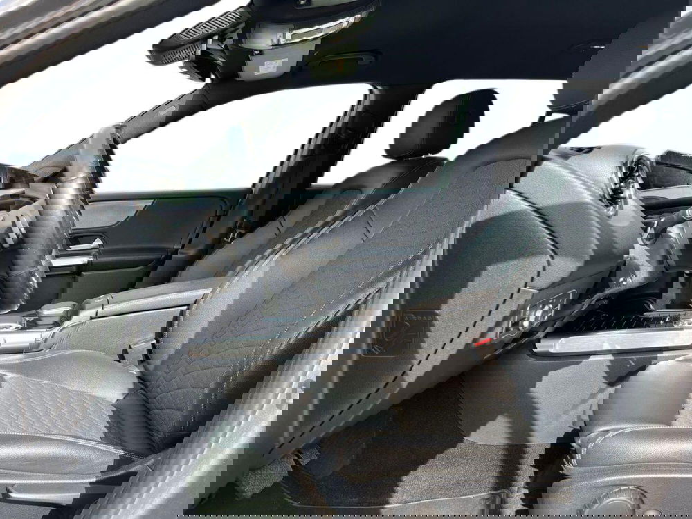 Mercedes-Benz GLB usata a Napoli (10)