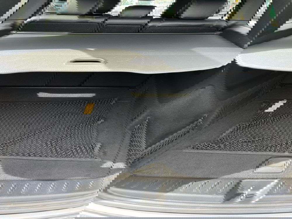 Mercedes-Benz GLB usata a Napoli (16)