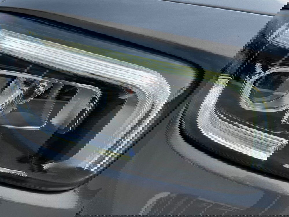 Mercedes-Benz GLB usata a Napoli (7)