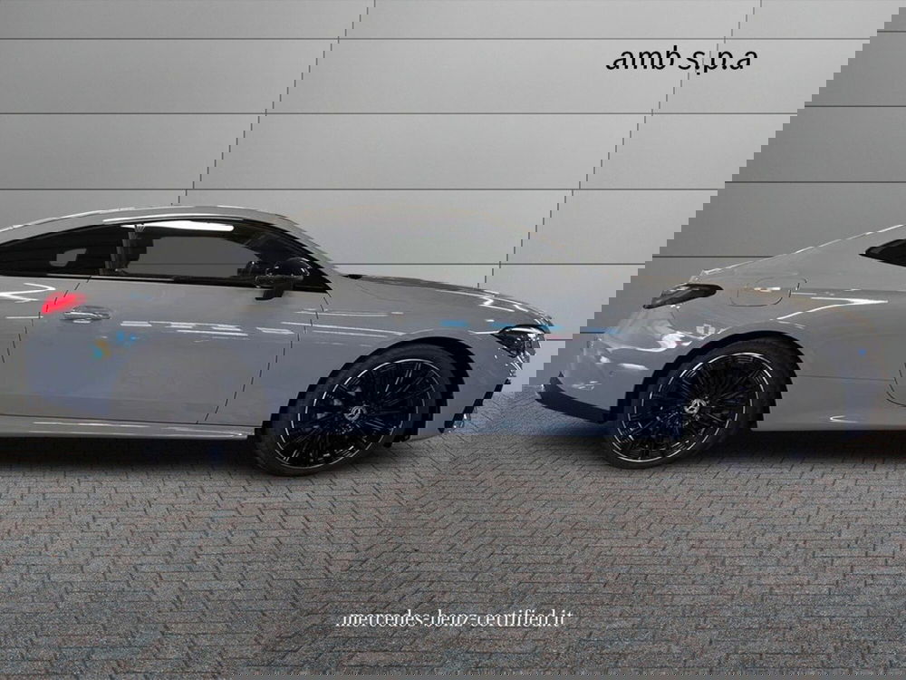 Mercedes-Benz CLE Coupé nuova a Napoli (5)