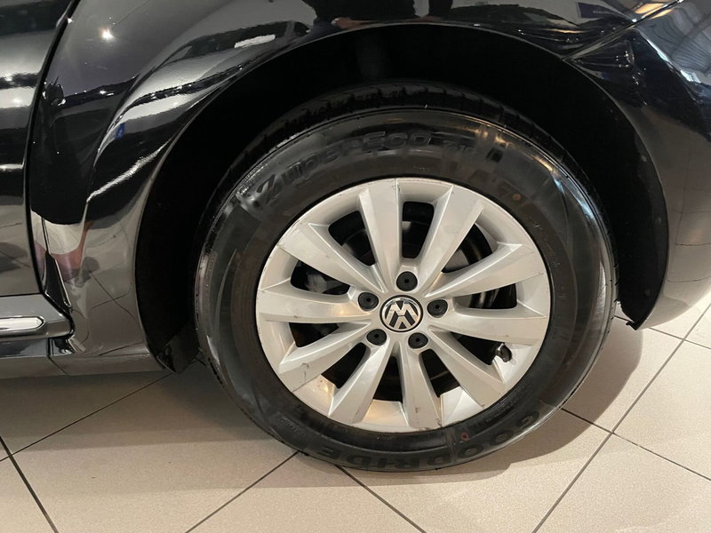 Volkswagen Maggiolino usata a Genova (14)