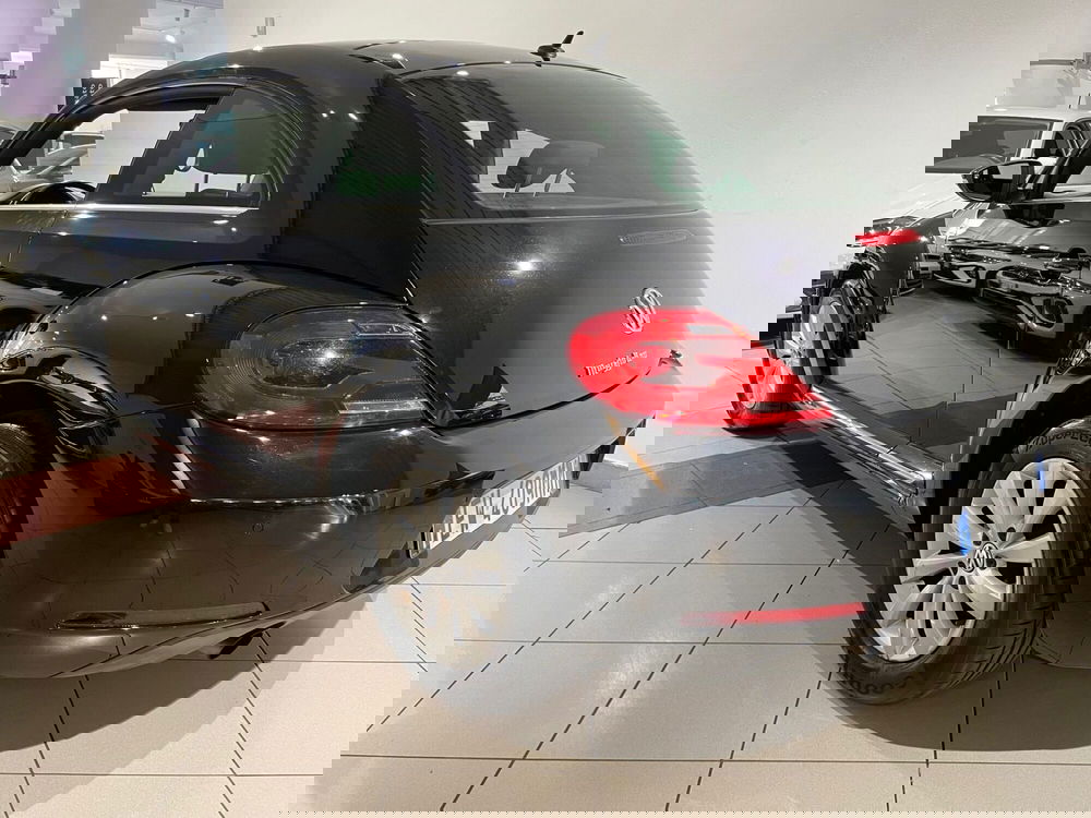 Volkswagen Maggiolino usata a Genova (4)