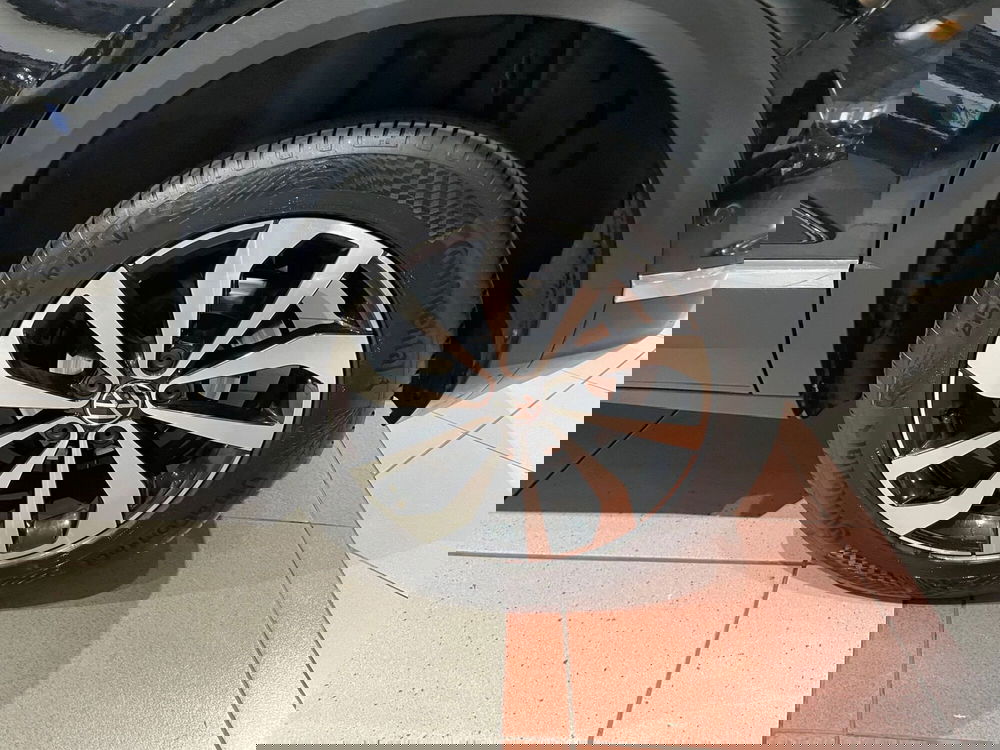 Volkswagen T-Roc usata a Genova (17)