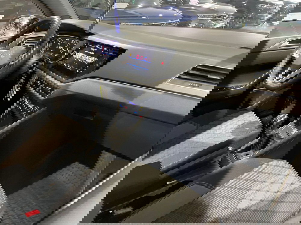 Volkswagen Taigo usata a Genova (12)