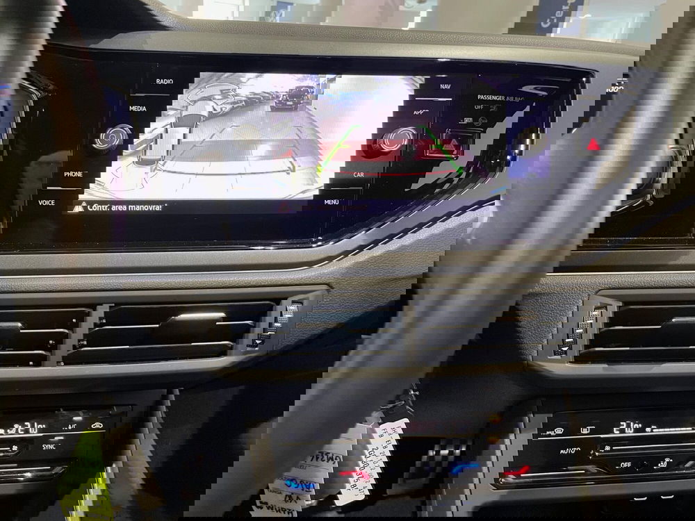 Volkswagen Taigo usata a Genova (15)