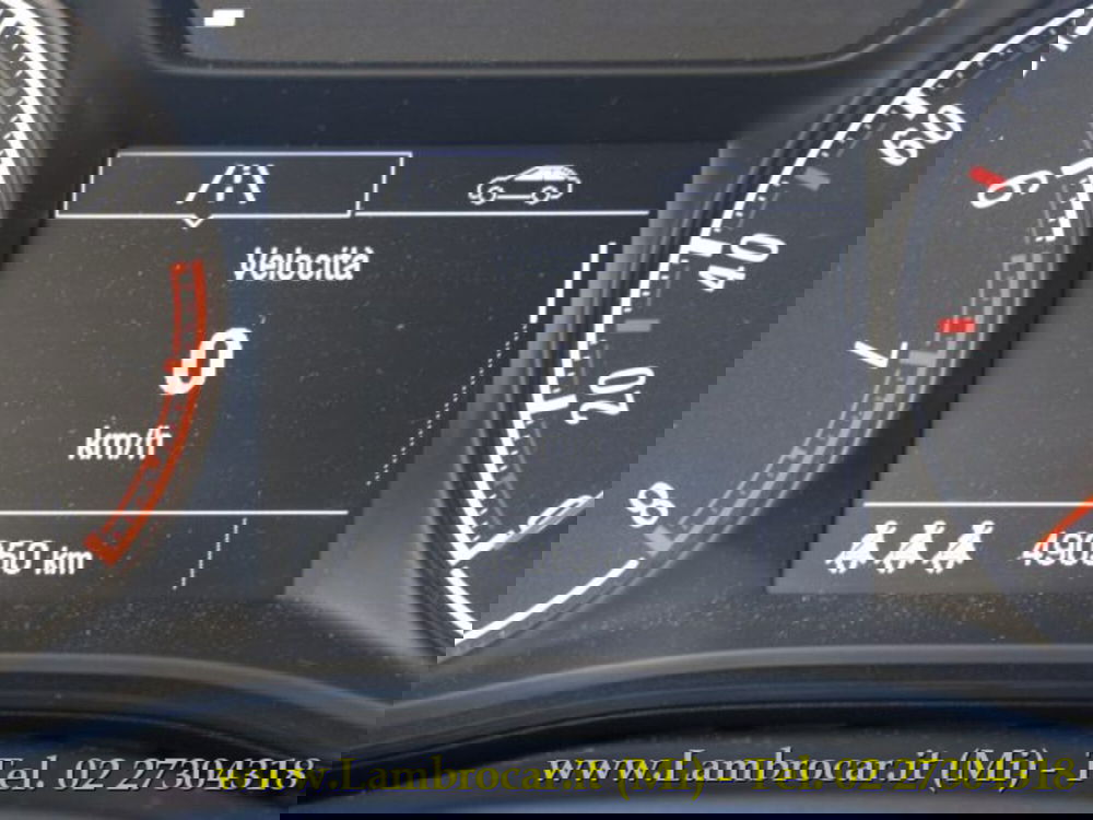 Opel Corsa usata a Milano (7)