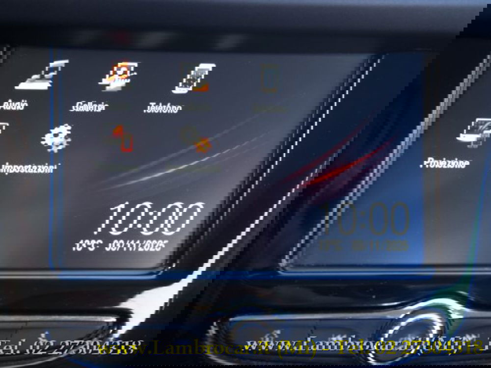 Opel Corsa usata a Milano (9)