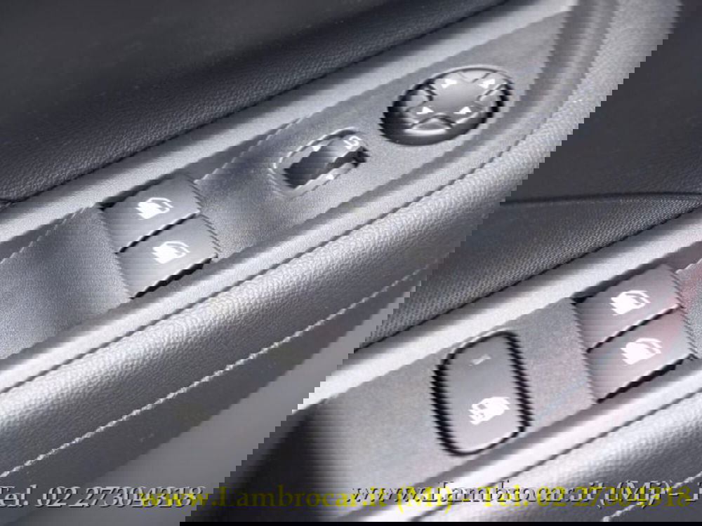 Opel Frontera nuova a Milano (16)