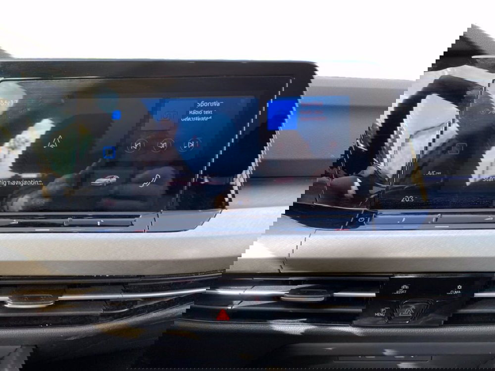 Volkswagen Golf Variant usata a Milano (14)