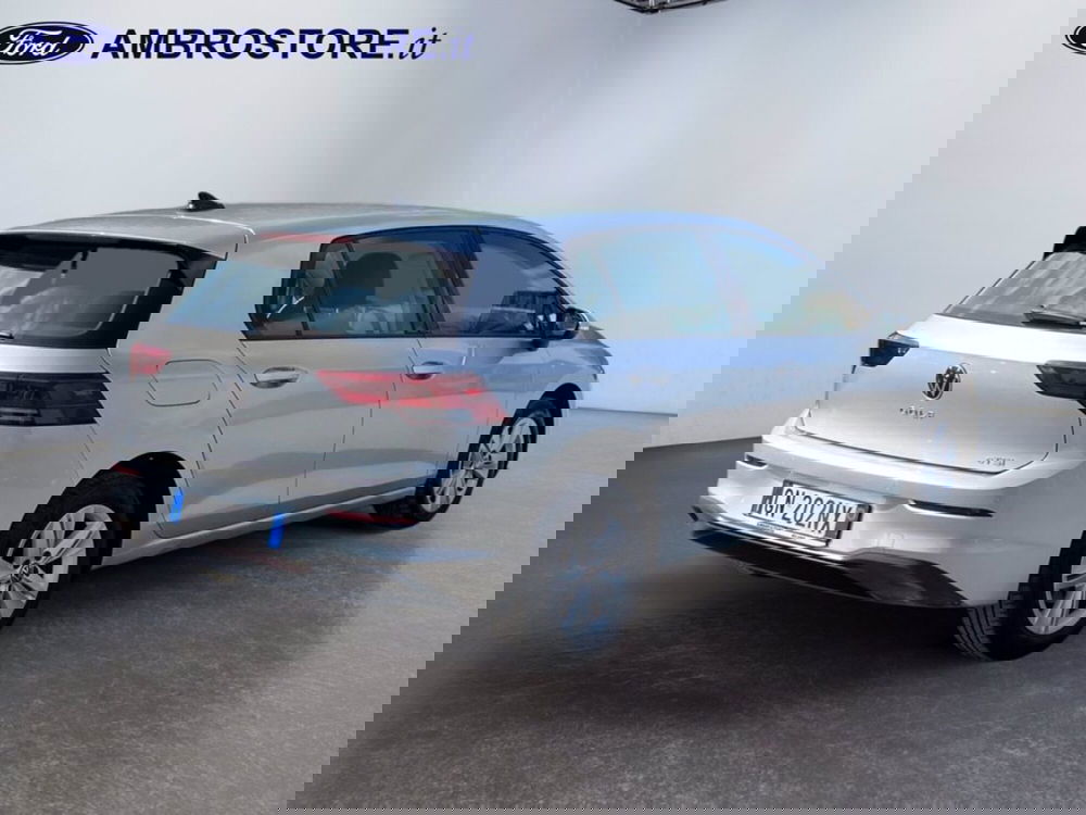 Volkswagen Golf Variant usata a Milano (5)