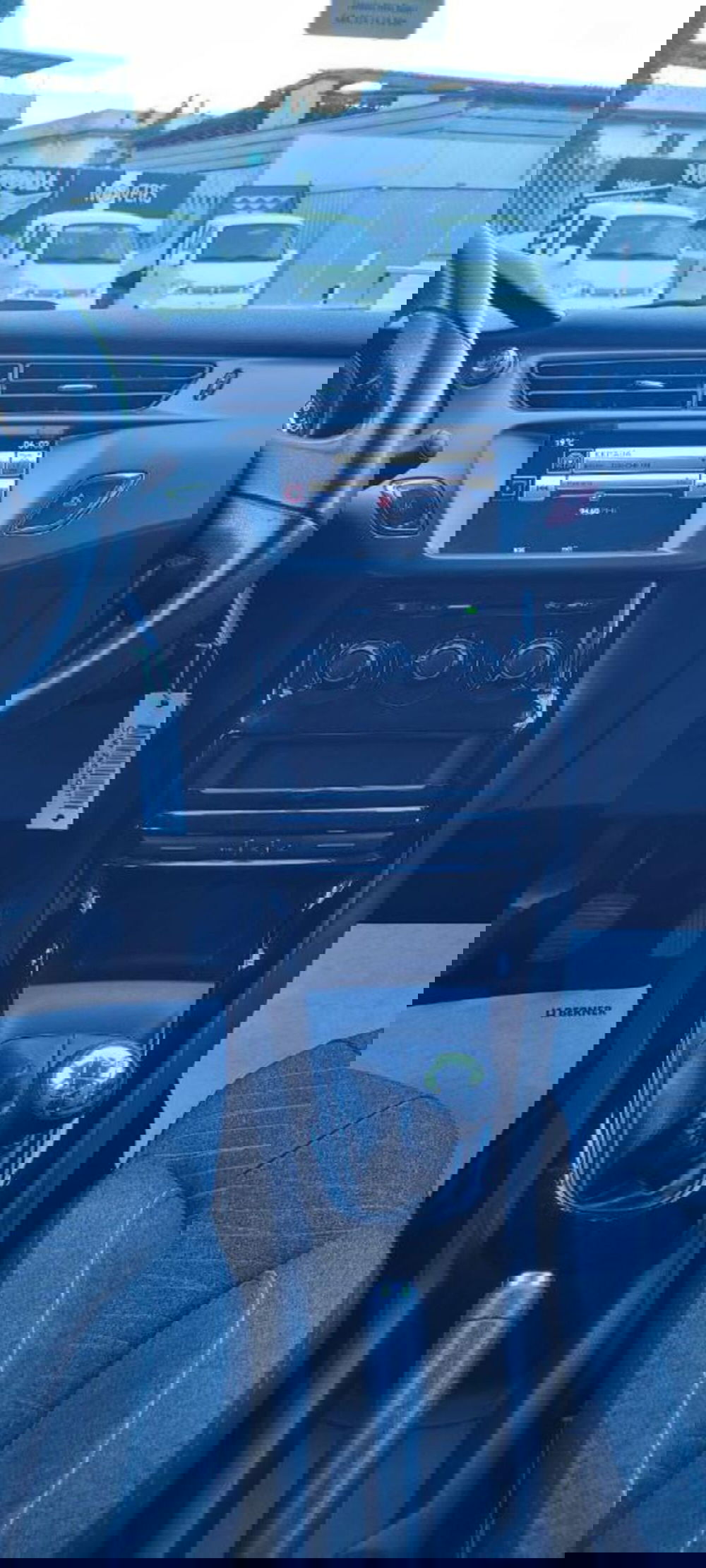 Citroen C3 usata a Napoli (9)