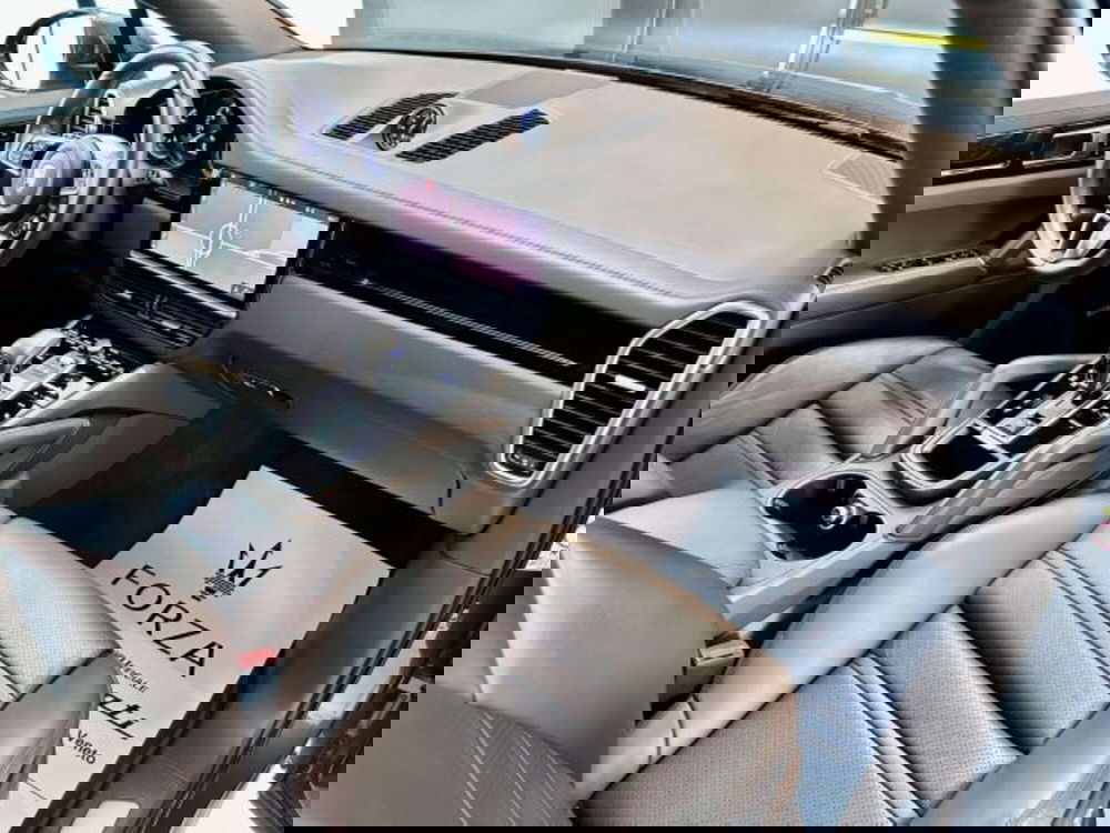 Porsche Cayenne usata a Torino (12)