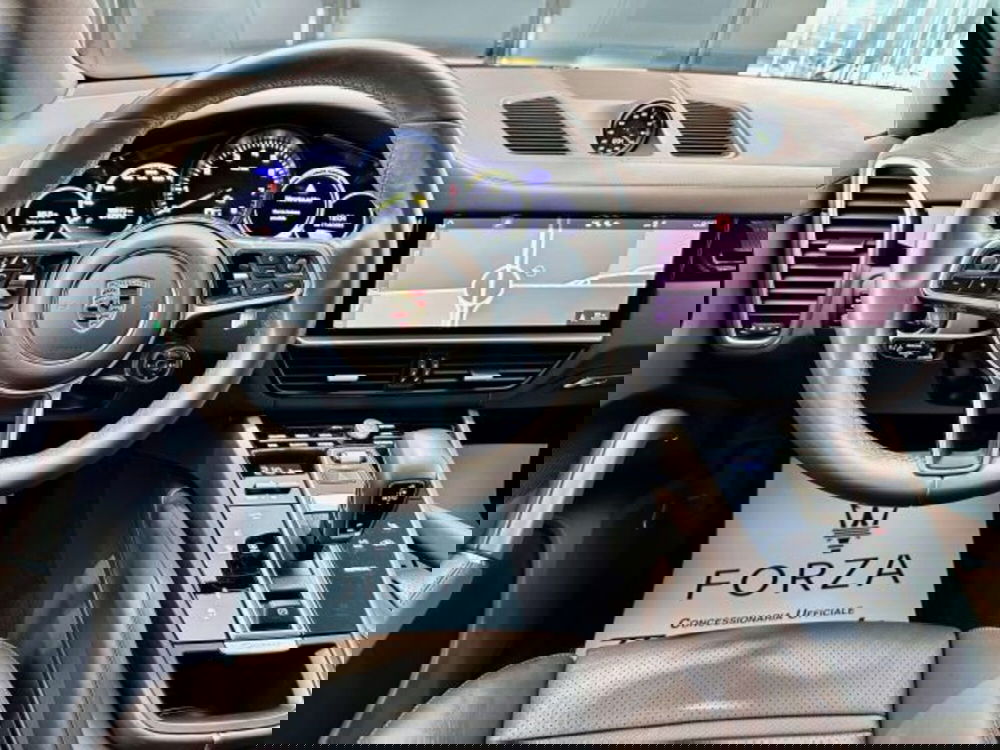 Porsche Cayenne usata a Torino (14)