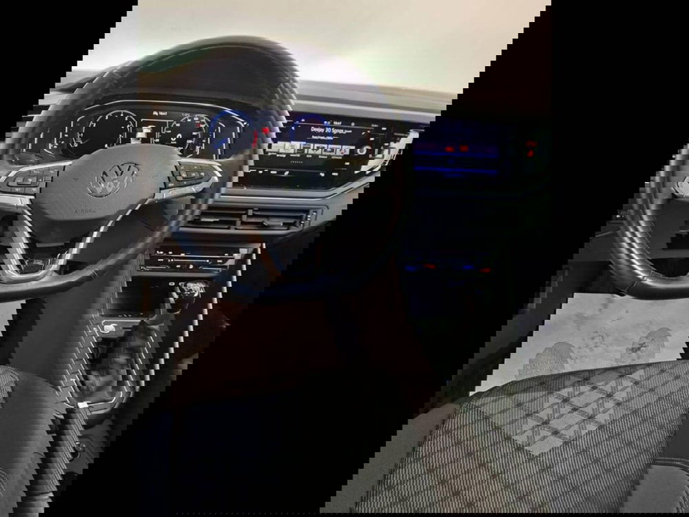 Volkswagen Taigo usata a Torino (12)