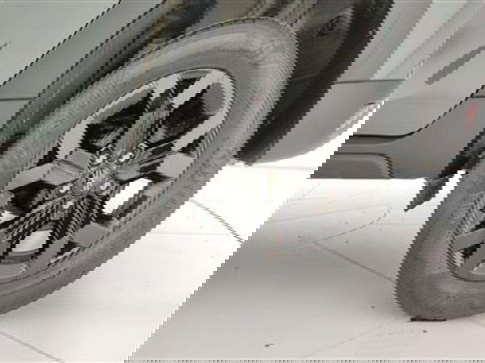 Dacia Duster usata a Bari (12)