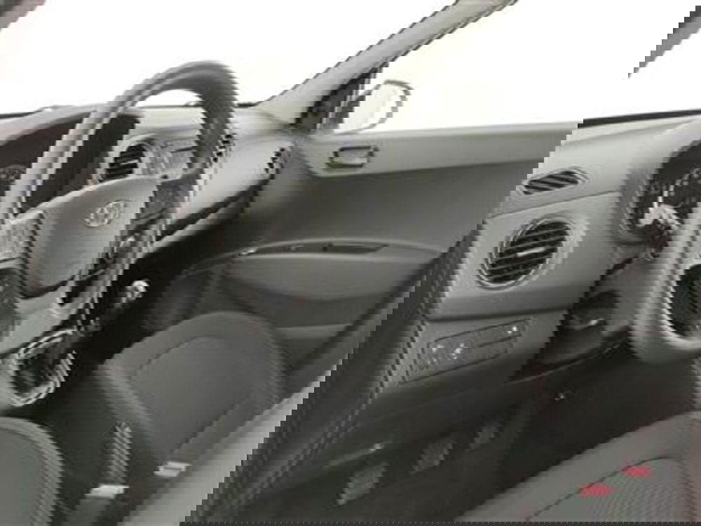 Hyundai i10 usata a Bari (13)