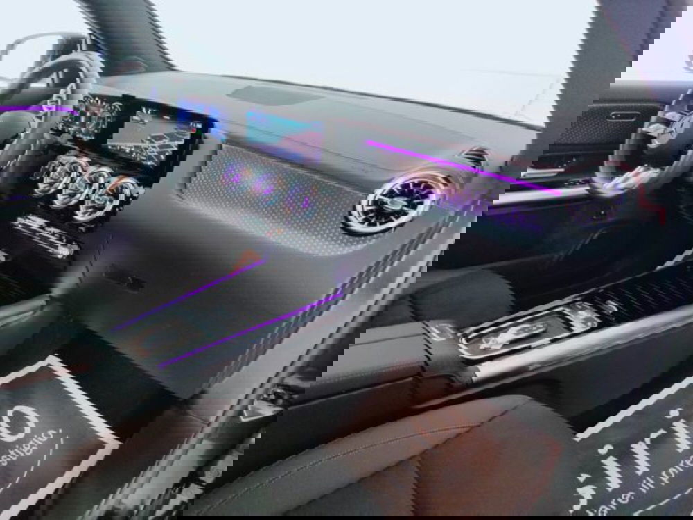 Mercedes-Benz EQA usata a Teramo (10)