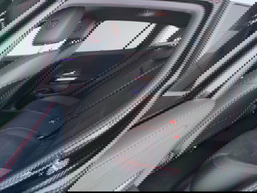 Mercedes-Benz EQA usata a Teramo (11)