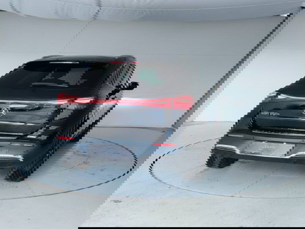 Mercedes-Benz EQA usata a Teramo (6)