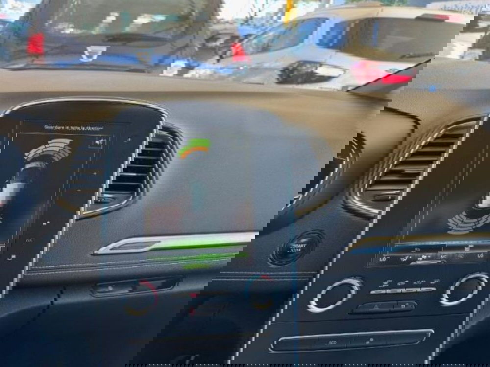 Renault Scenic E-Tech Electric usata a Massa-Carrara (13)