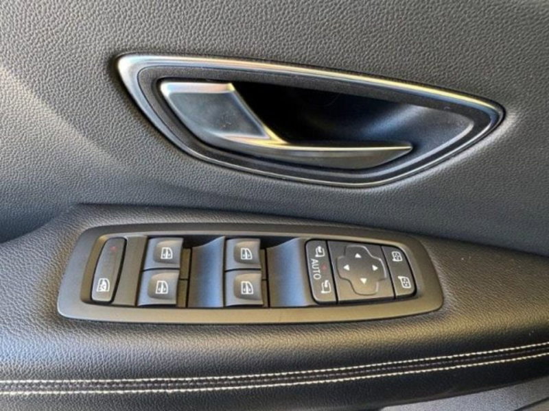 Renault Scenic E-Tech Electric usata a Massa-Carrara (14)