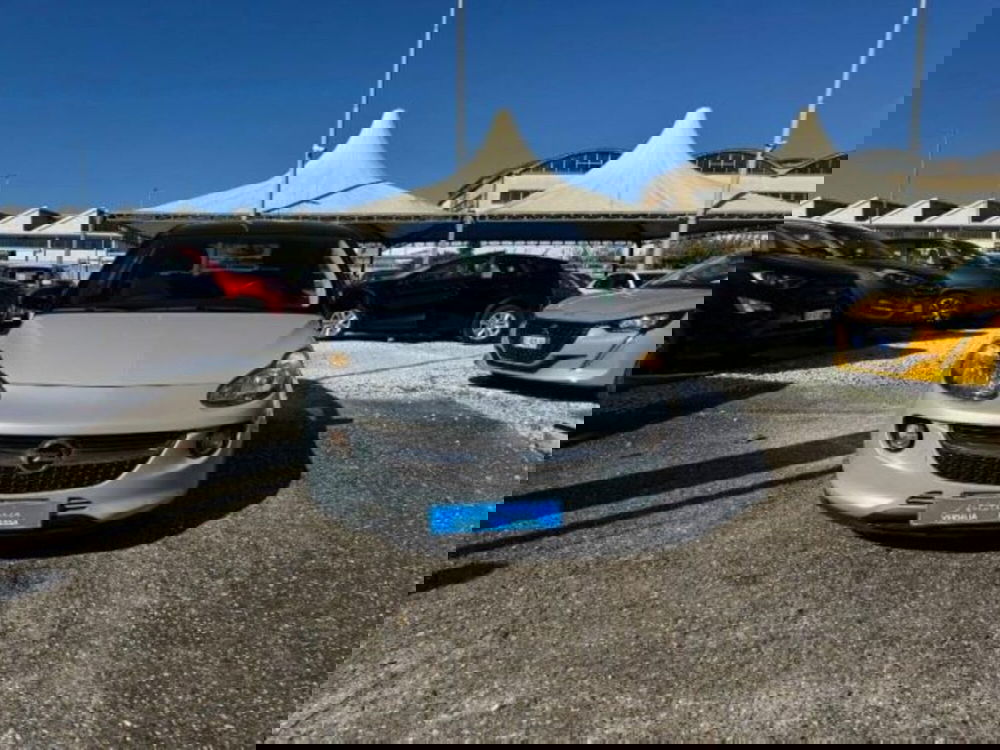 Opel Adam usata a Massa-Carrara (3)