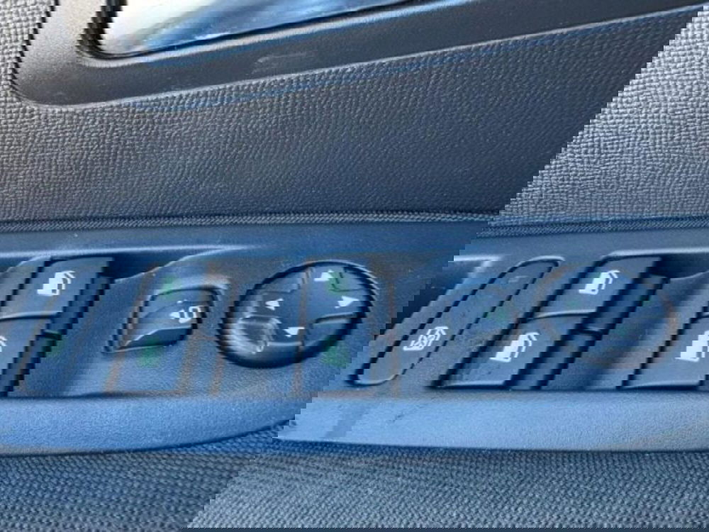 Peugeot 208 usata a Massa-Carrara (13)