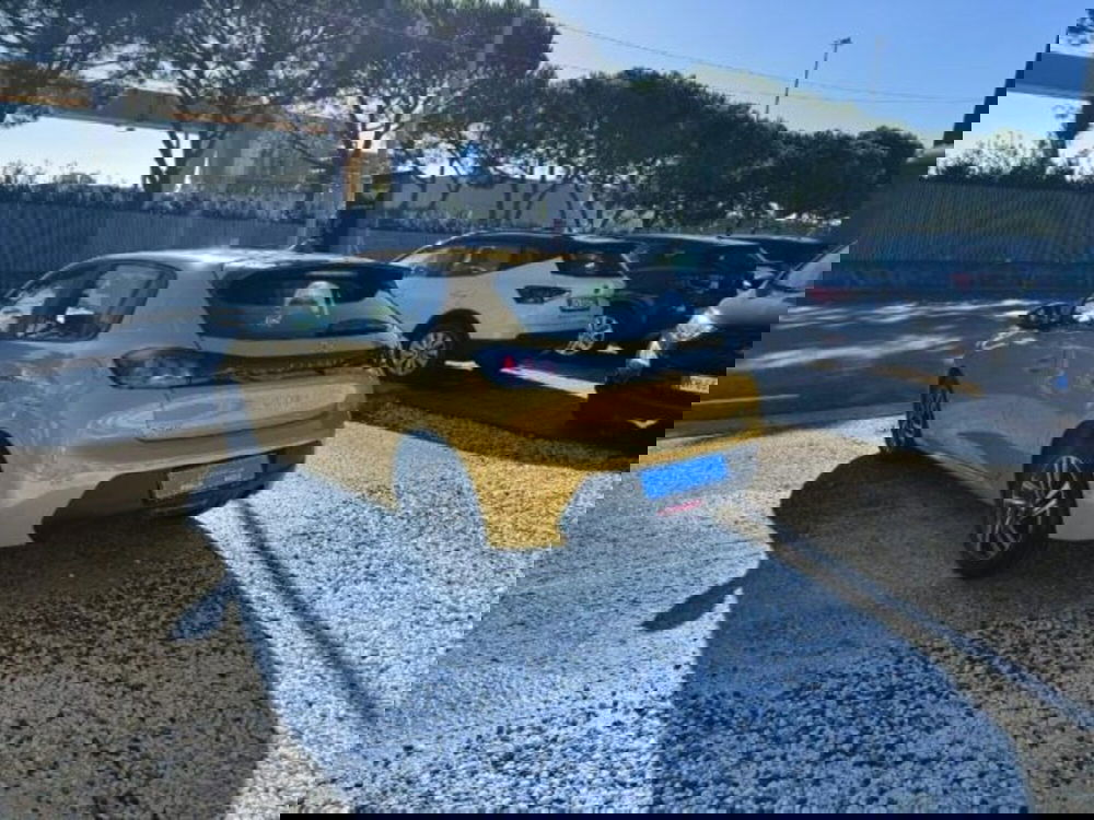 Peugeot 208 usata a Massa-Carrara (5)