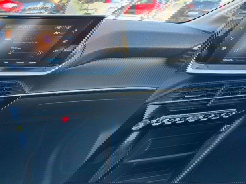 Peugeot 208 usata a Massa-Carrara (7)