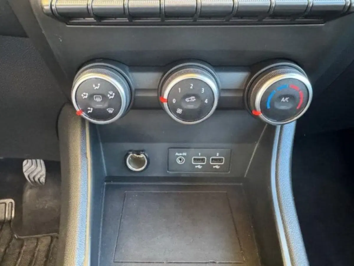 Renault Captur usata a Massa-Carrara (13)
