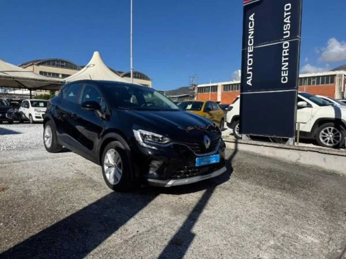 Renault Captur usata a Massa-Carrara (3)