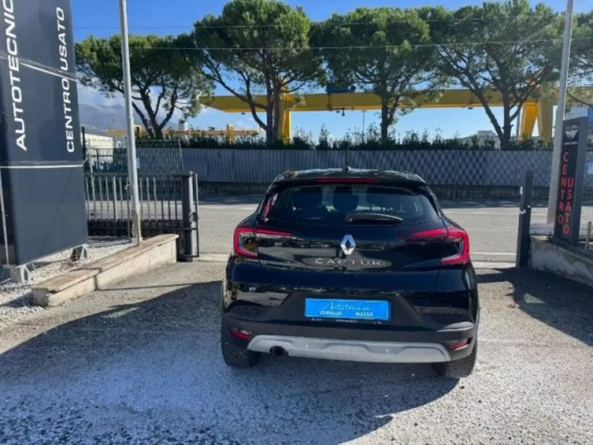 Renault Captur usata a Massa-Carrara (4)
