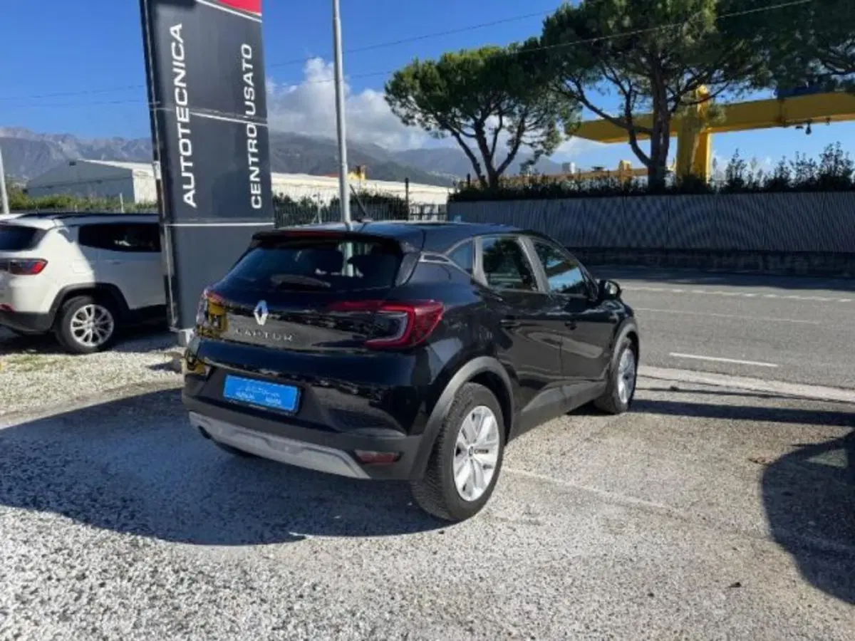 Renault Captur usata a Massa-Carrara (6)