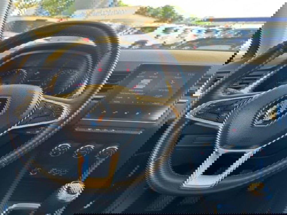 Renault Captur usata a Massa-Carrara (8)