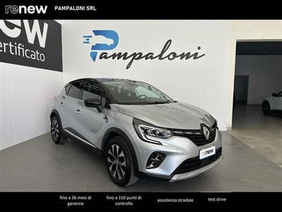 Renault Captur 1.0 tce Techno 90cv del 2024 usata a Siena