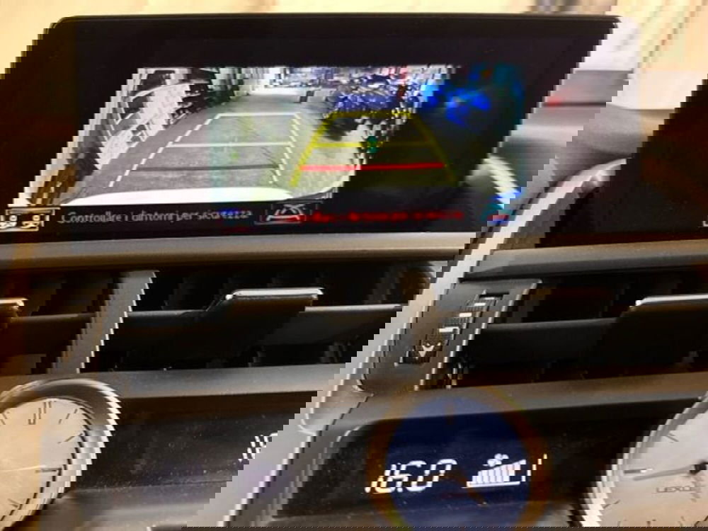 Lexus NX usata a Bologna (17)