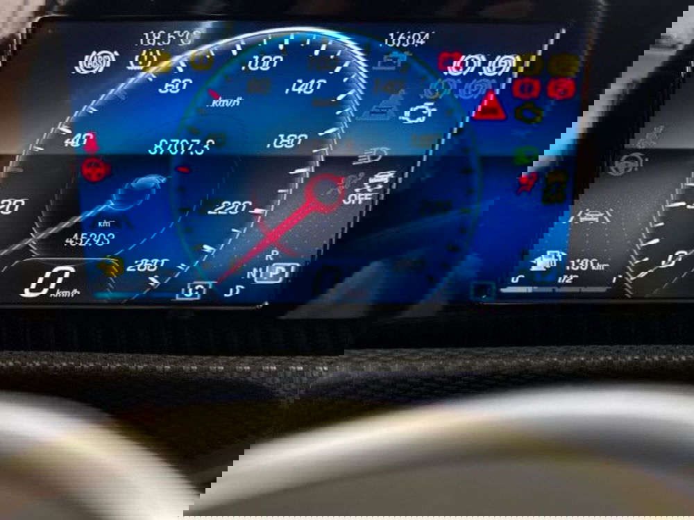 Mercedes-Benz Classe A Sedan usata a Bologna (13)