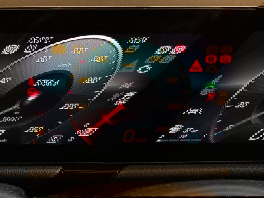 Mercedes-Benz GLA SUV usata a Bologna (13)