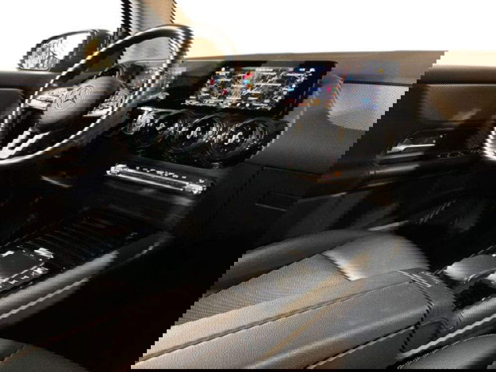 Mercedes-Benz GLA SUV usata a Bologna (15)